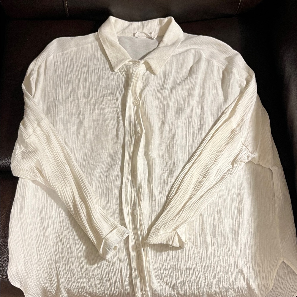 Lush Ivory Casual Coastal Textured Blouse- Drop Shoulder - Narrow sleeve XS